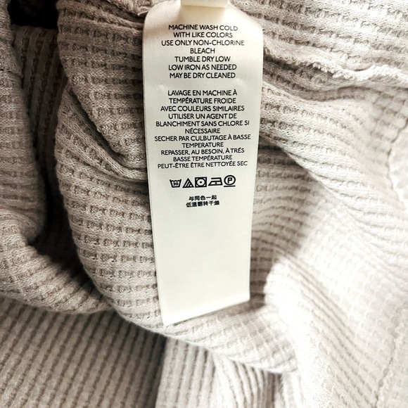 Free People We The Free Castillo Henley Medium Long Sleeve Women Patch Work EUC - Picture 10 of 12